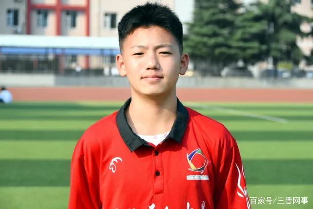 江西村庄的“监控树”引发关注，实则仅一台可用
